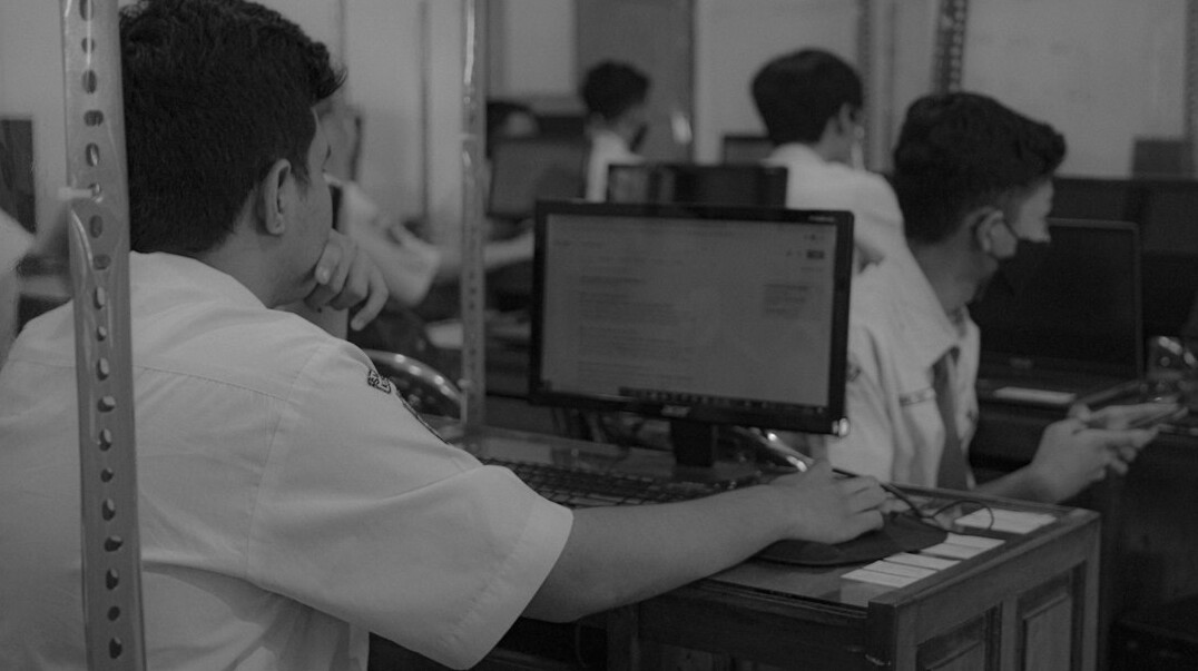 online it course in classroom